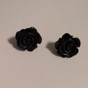 Elegant Black Rose Stud Earrings